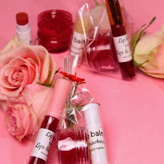 مجموعة العناية بالشفاه